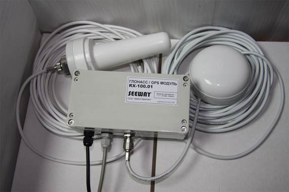 The GLONASS/GPS signal processing module with antennas is provided by Mikstmarine Company