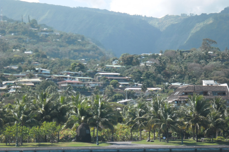 Tahiti: Around the World with GLONASS