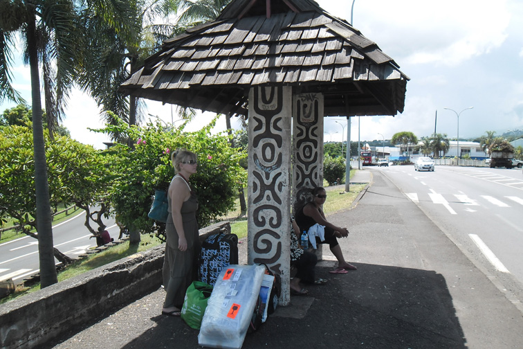 Возвращение на Таити: тюрьма закрыта, садись в корыто